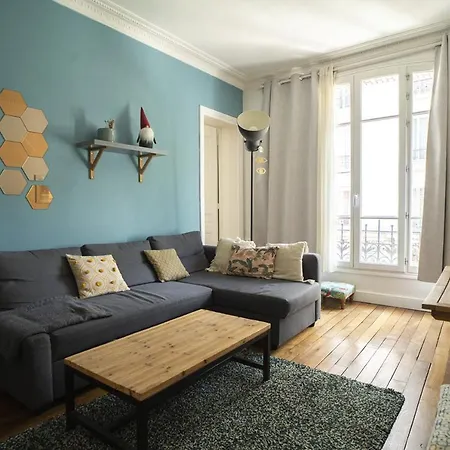 Apartment Bright Near Montmartre